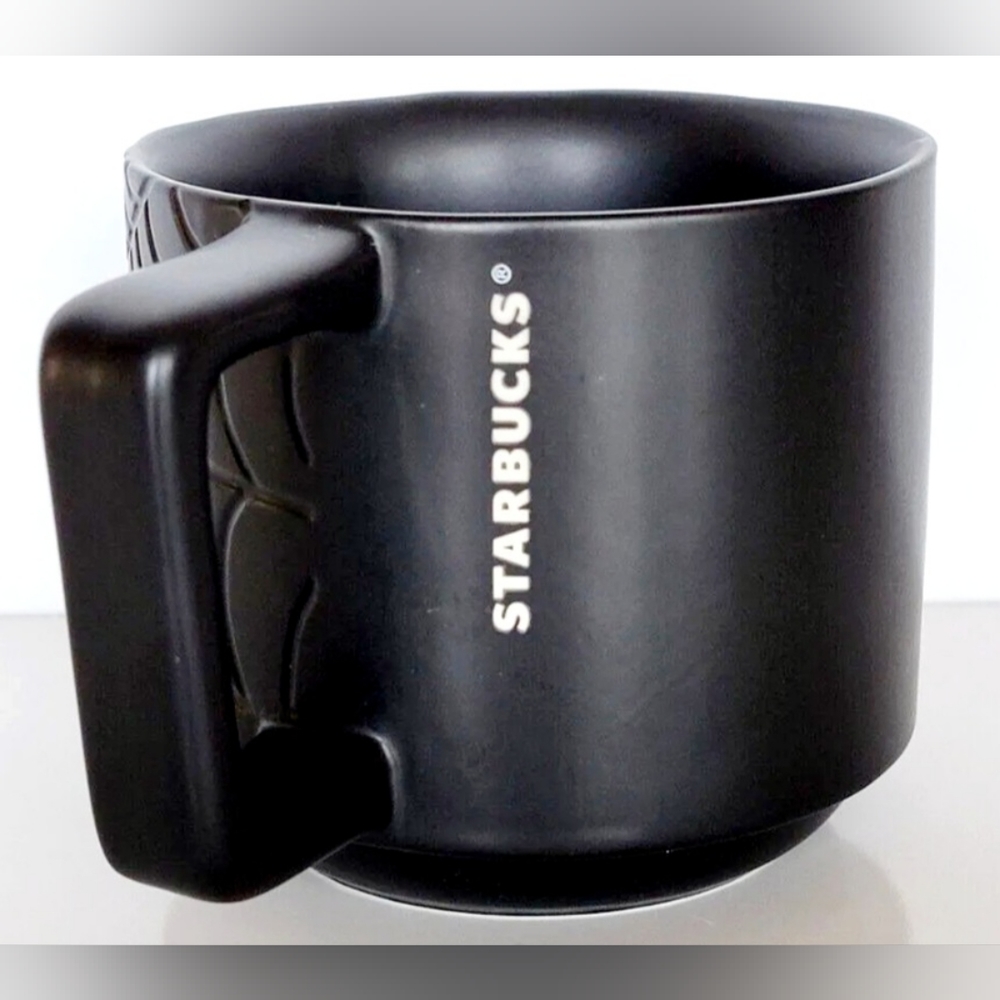Starbucks Halloween 2019 Black Spider Web Ceramic Mug 12 oz Rare - Picture 5 of 6